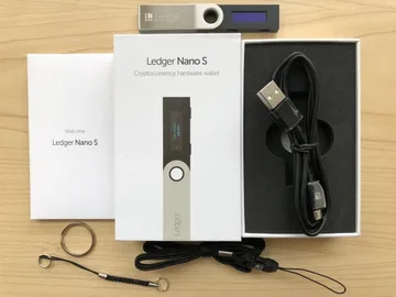 Аппаратный кошелек Ledger Nano S - возможно, самое надежное место для хранения криптовалюты